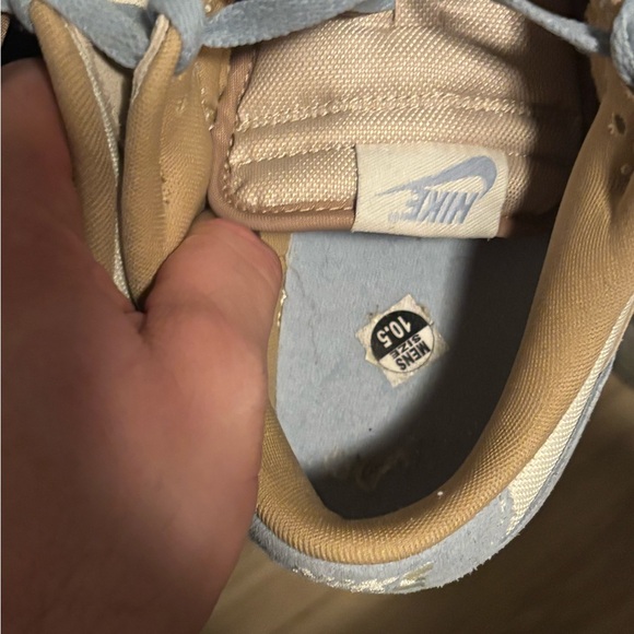 Nike Other - Nike Kids Beige and Light Blue Sneakers